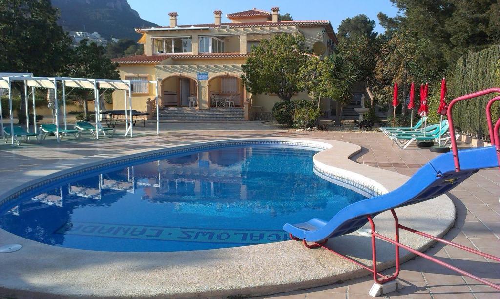 Bungalows Canada Alquileres Vacacionales กัลเป ภายนอก รูปภาพ